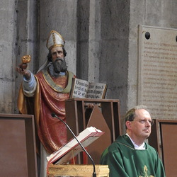 Messe im Dom des Hl. Augustinus/S. Agostino